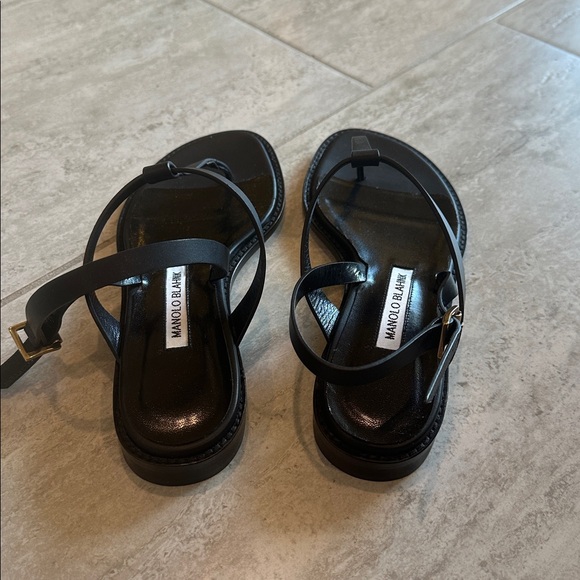Manolo Blahnik Hata Sandal - Picture 6 of 8